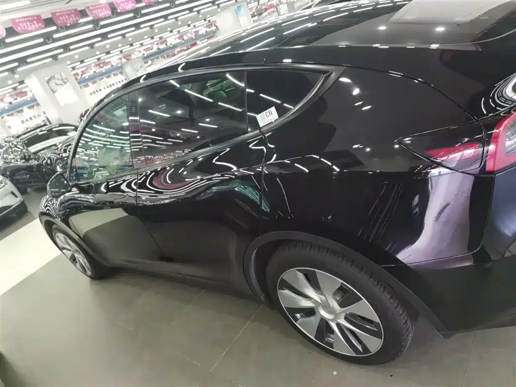 Tesla Model Y 2022 из CN, фото 5