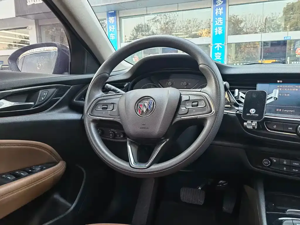 Buick Regal — фото 7