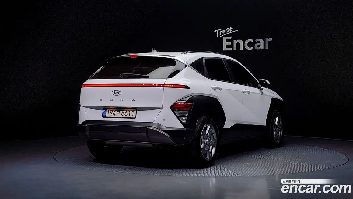Hyundai Kona — фото 2