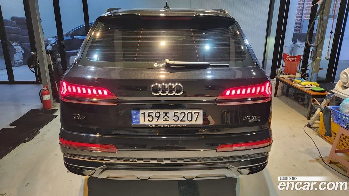 Audi Q7 — фото 4