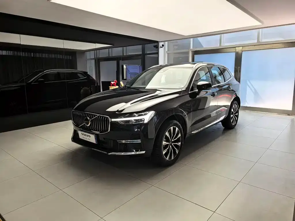 Volvo XC60 2025 из CN, фото 1