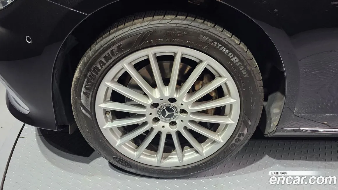 Mercedes-Benz E-Class 2021 из KR, фото 5