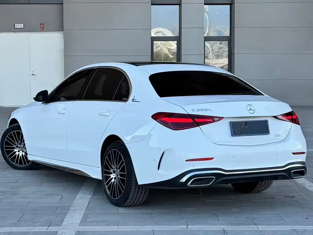 Mercedes-Benz C-Class — фото 4