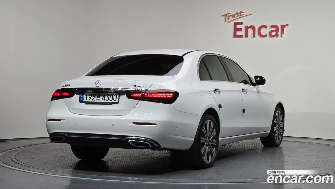 Mercedes-Benz E-Class 2023 из KR, фото 2