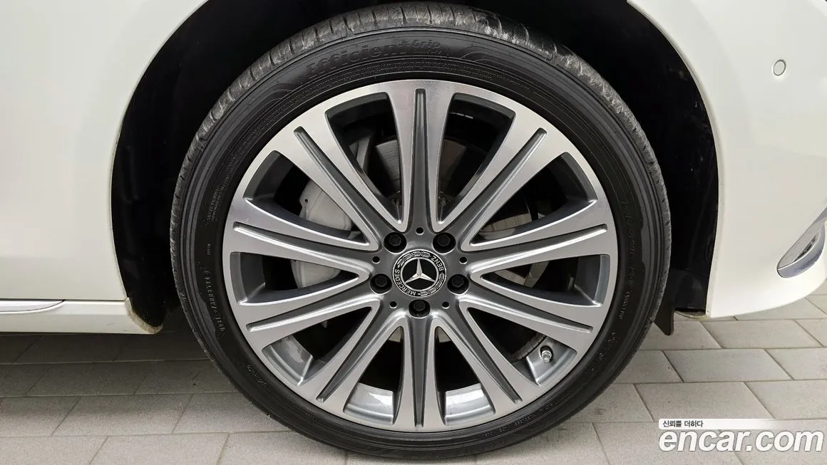 Mercedes-Benz E-Class 2023 из KR, фото 5
