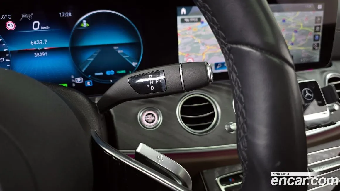 Mercedes-Benz E-Class 2023 из KR, фото 9