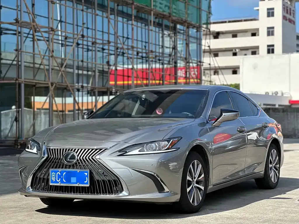 Lexus ES 2021 из CN, фото 1