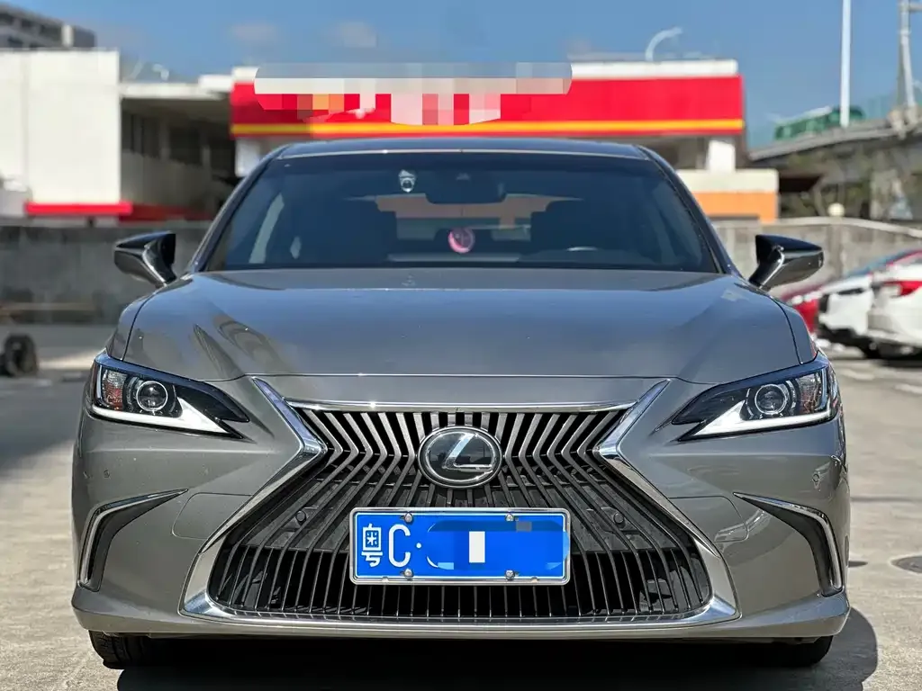 Lexus ES 2021 из CN, фото 2