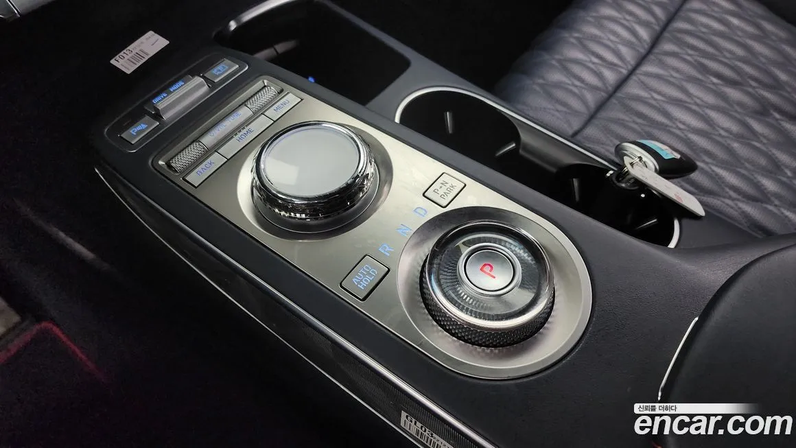Genesis GV70 — фото 9
