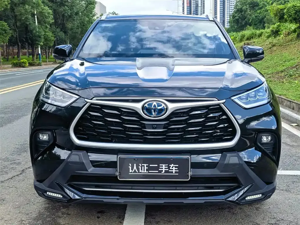 Toyota Highlander 2023 из CN, фото 2