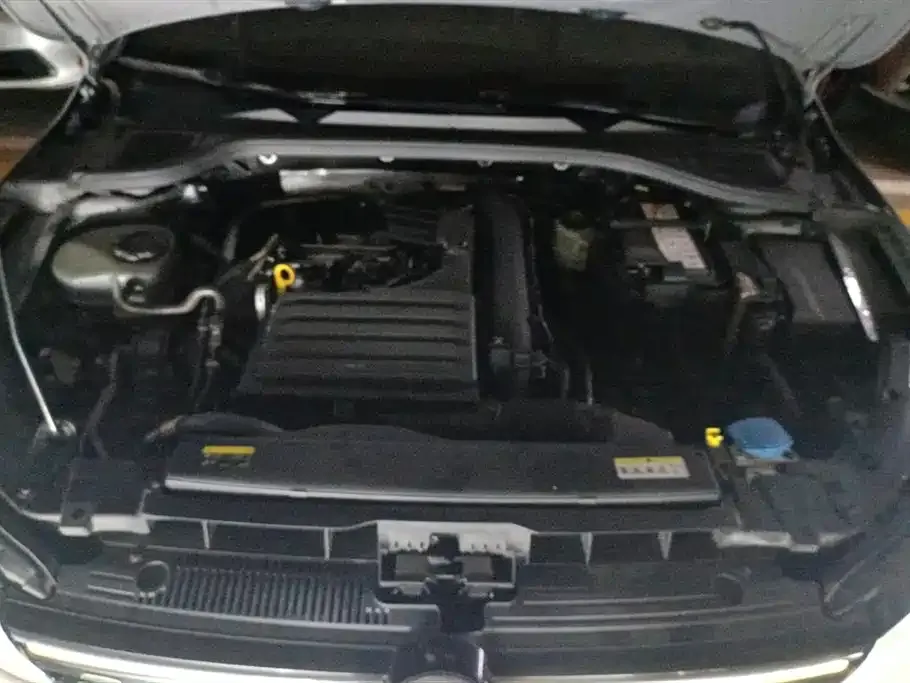 Volkswagen Golf 2021 из CN, фото 10