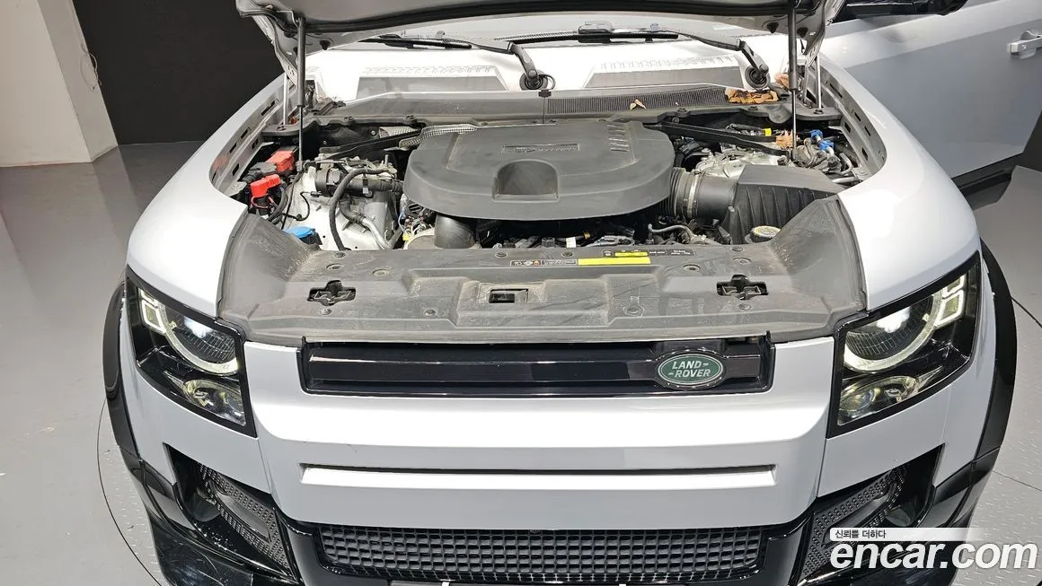 Land Rover Defender 2022 из KR, фото 6