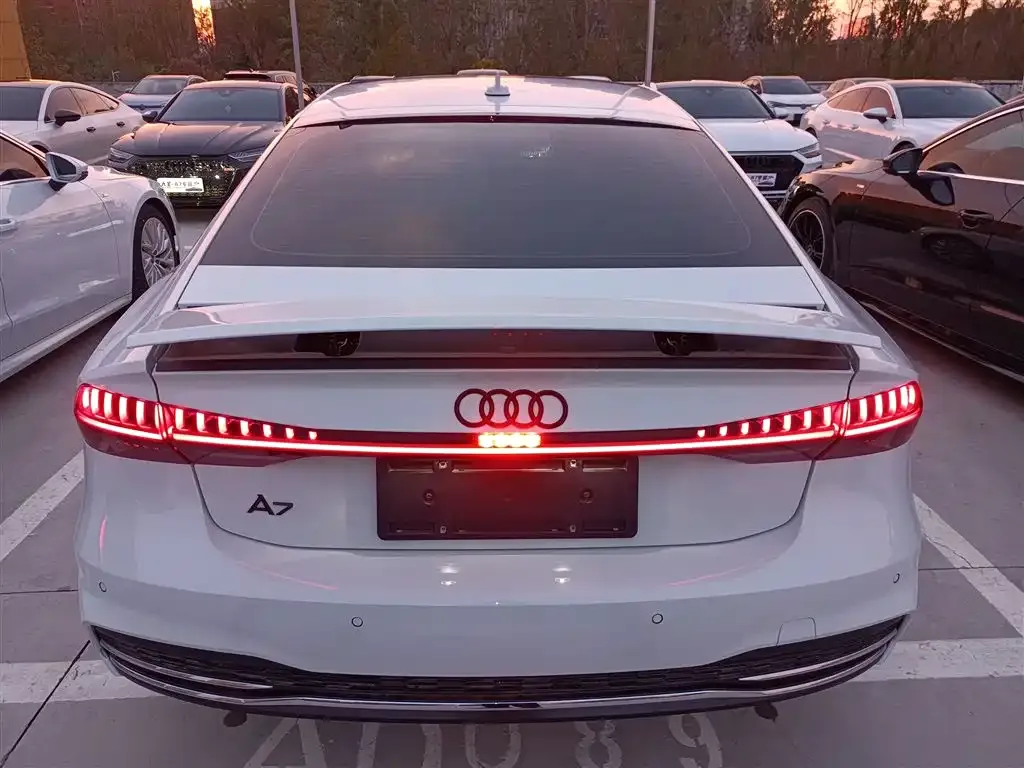 Audi A7 — фото 6