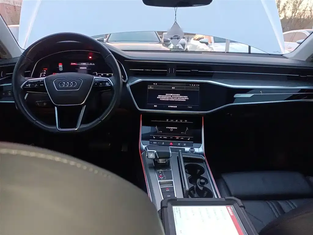 Audi A7 — фото 9