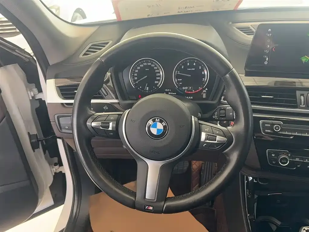 BMW X1 2022 из CN, фото 3