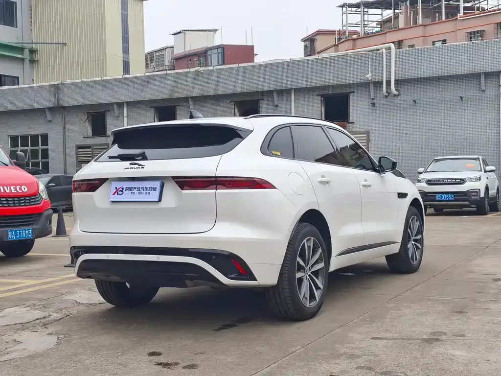 Jaguar F-PACE 2024 из CN, фото 4