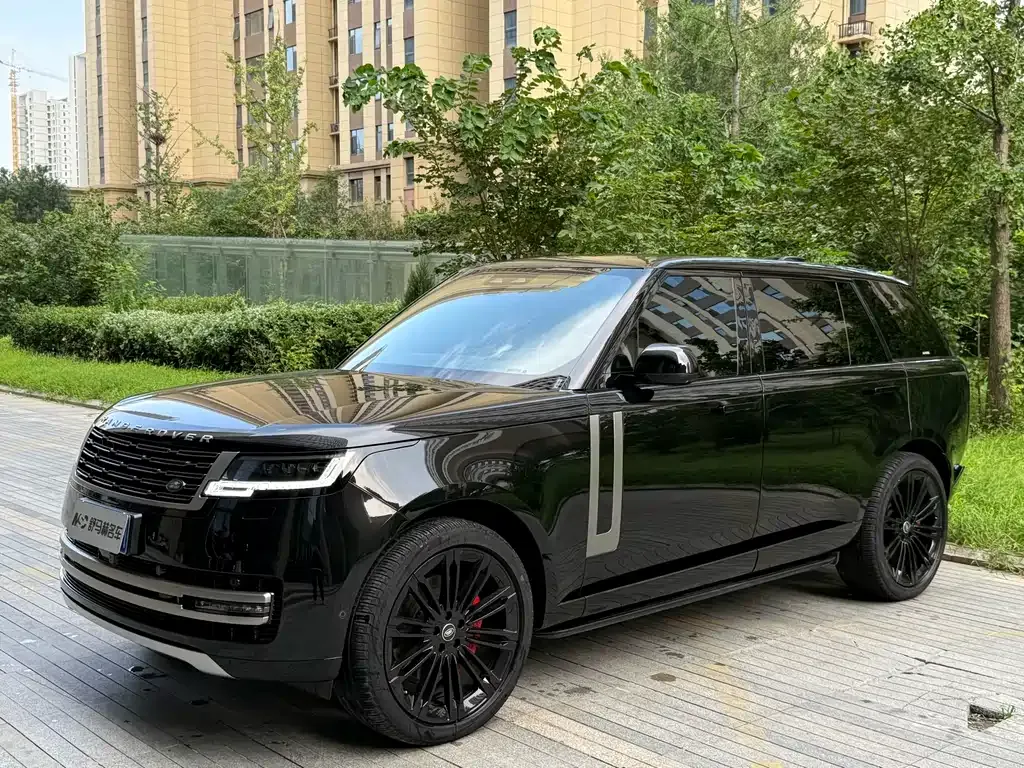 Land Rover Range Rover 2023 из CN, фото 2