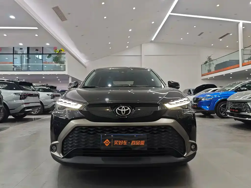 Toyota Frontlander 2023 из CN, фото 2