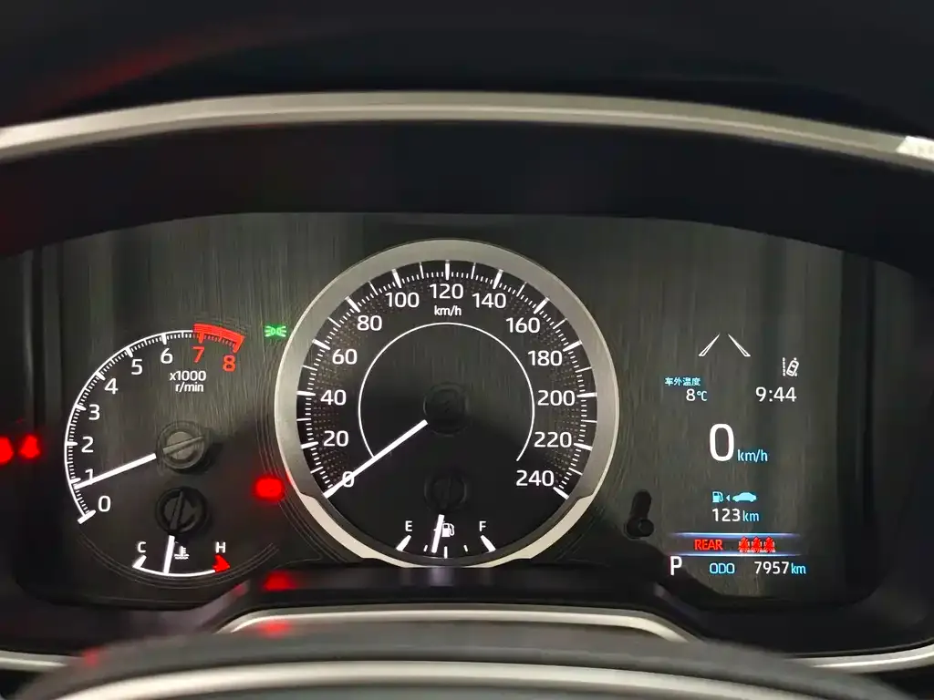 Toyota Frontlander 2023 из CN, фото 6