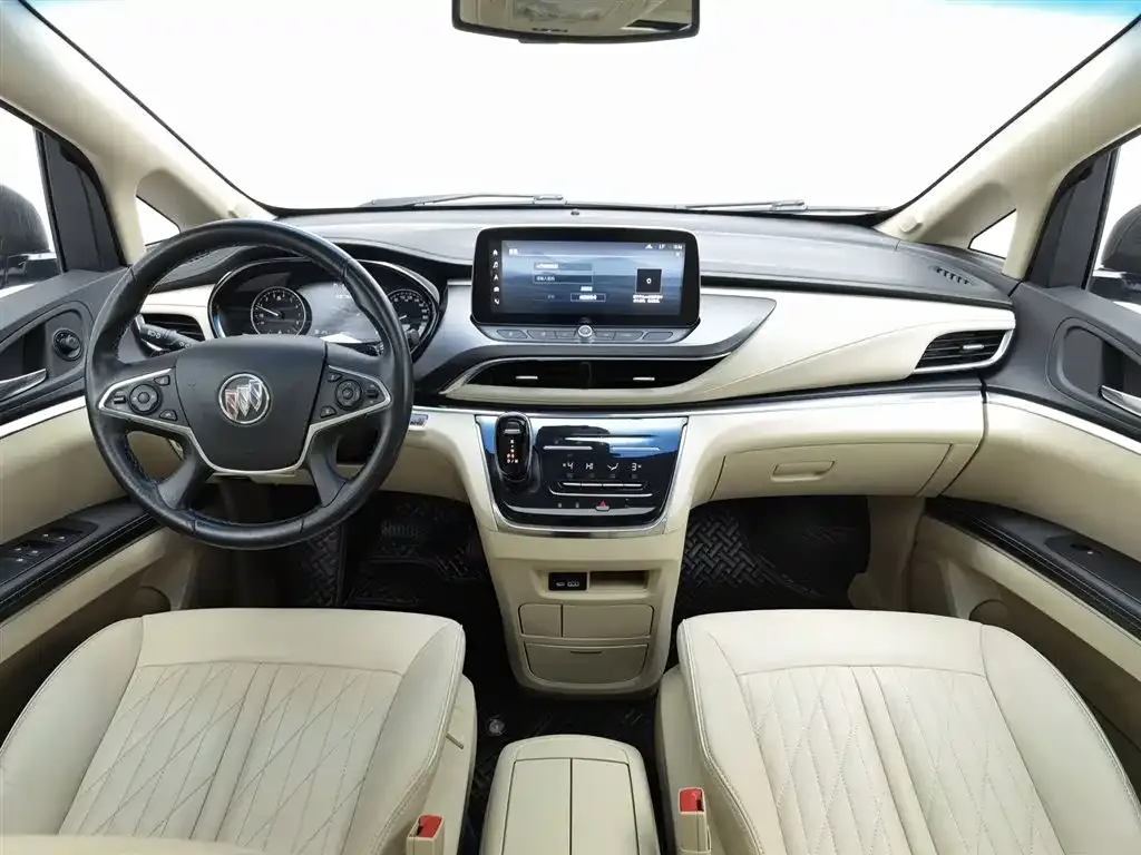 Buick GL8 2023 из CN, фото 5