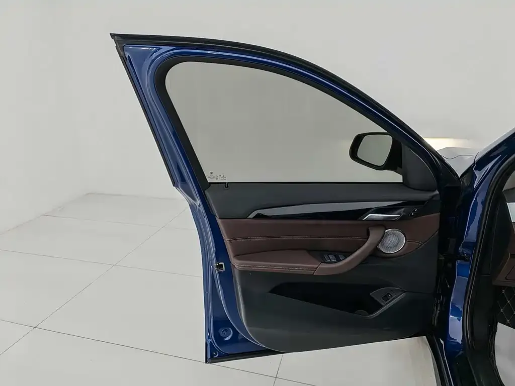 BMW X1 2022 из CN, фото 10