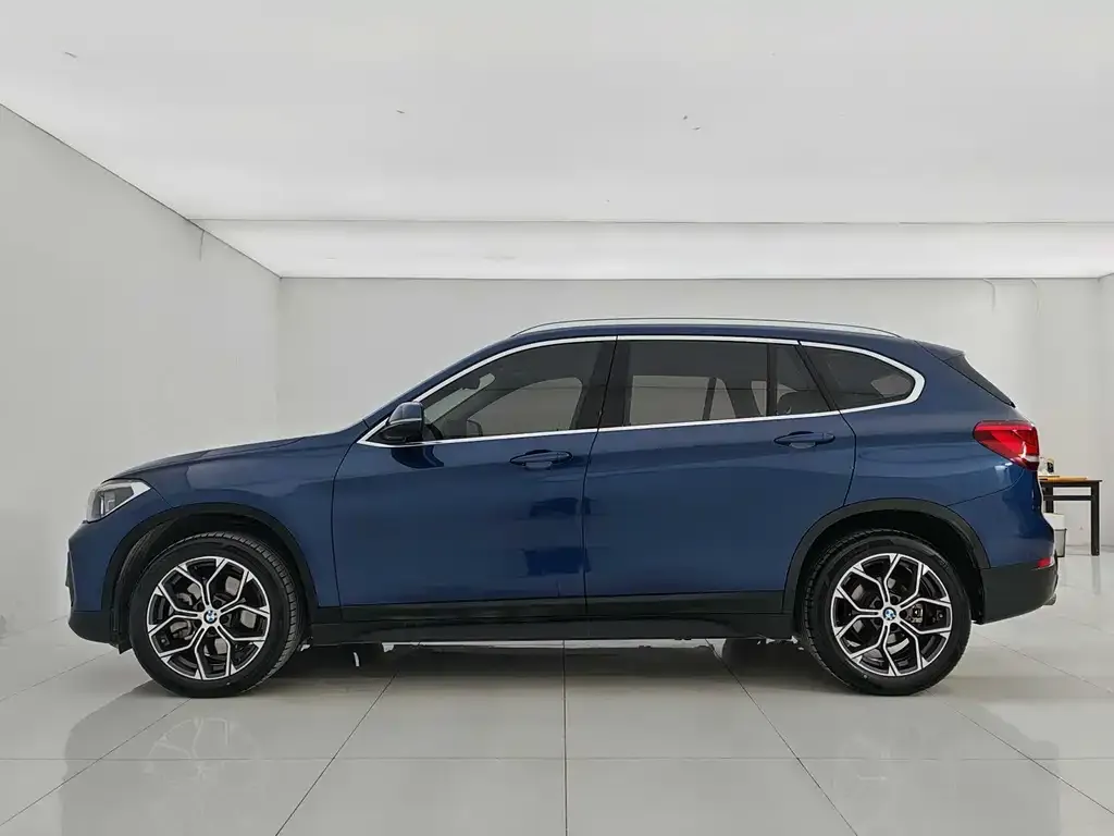 BMW X1 2022 из CN, фото 7