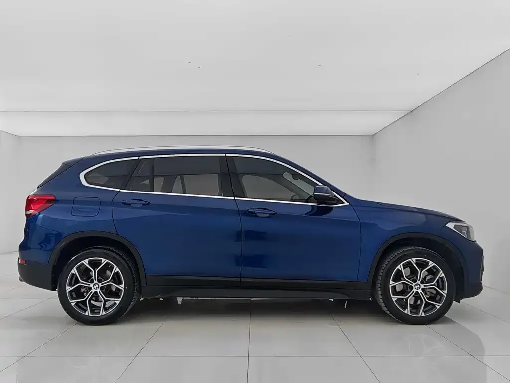 BMW X1 2022 из CN, фото 8