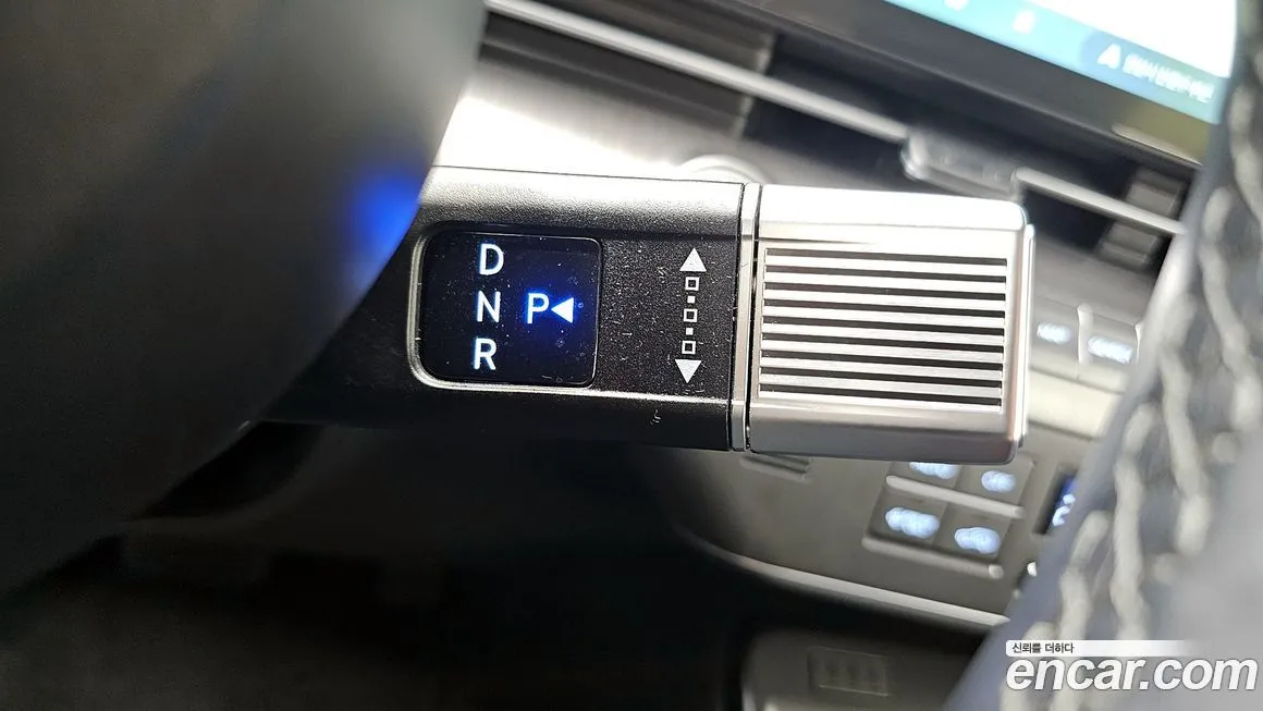 Hyundai Kona — фото 9