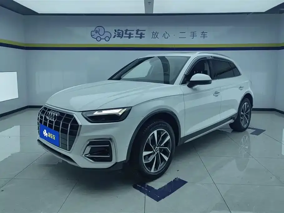 Audi Q5L 2022 из CN, фото 1