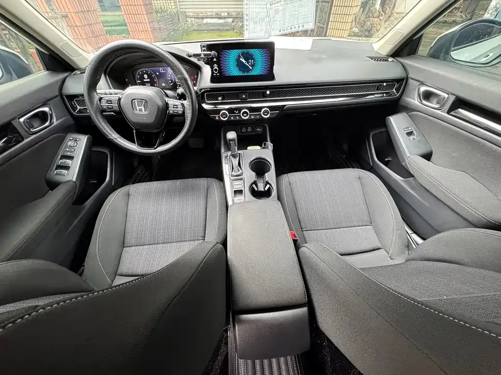 Honda Civic — фото 8