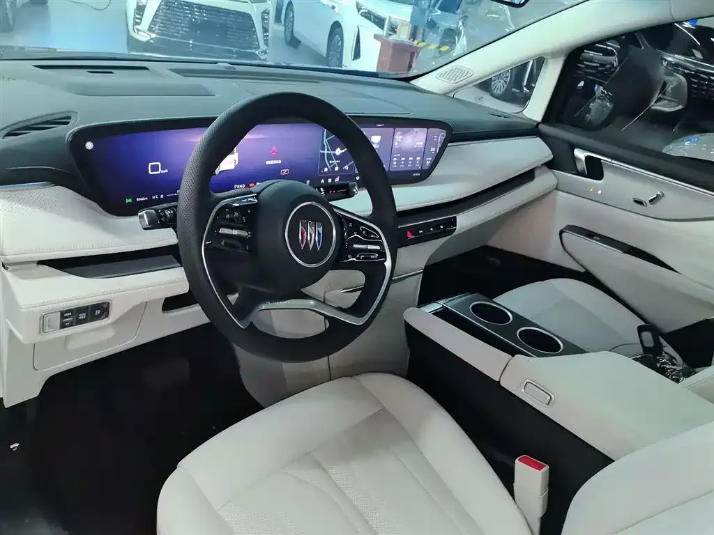 Buick GL8 Hybrid 2024 из CN, фото 10