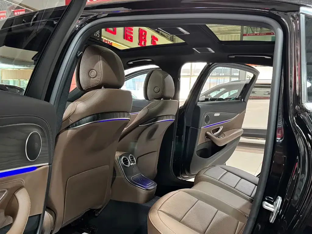 Mercedes-Benz E-Class 2021 из CN, фото 10