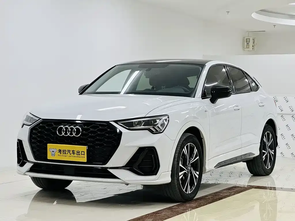 Audi Q3 Sportback — фото 1
