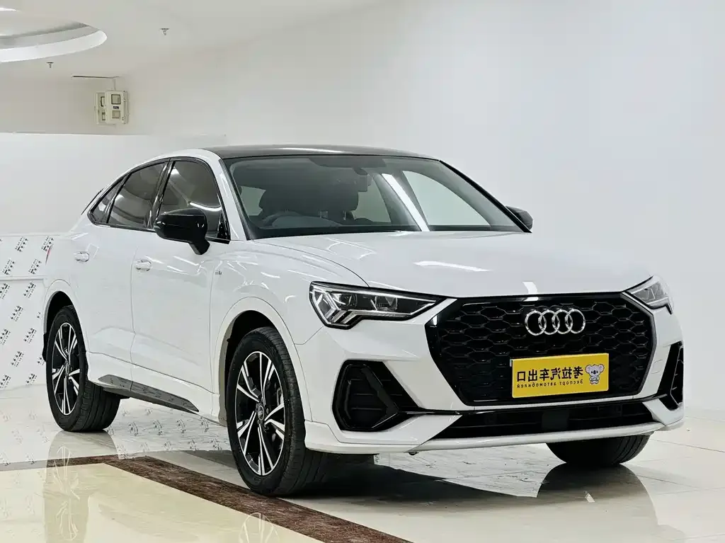 Audi Q3 Sportback — фото 6