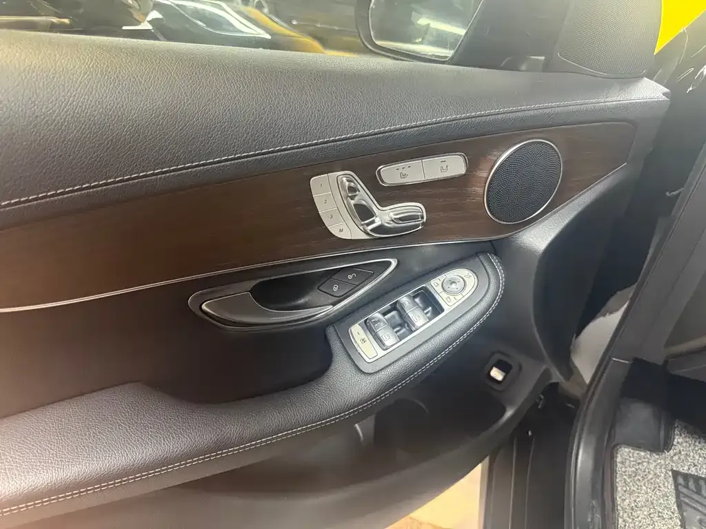 Mercedes-Benz GLC 2021 из CN, фото 10