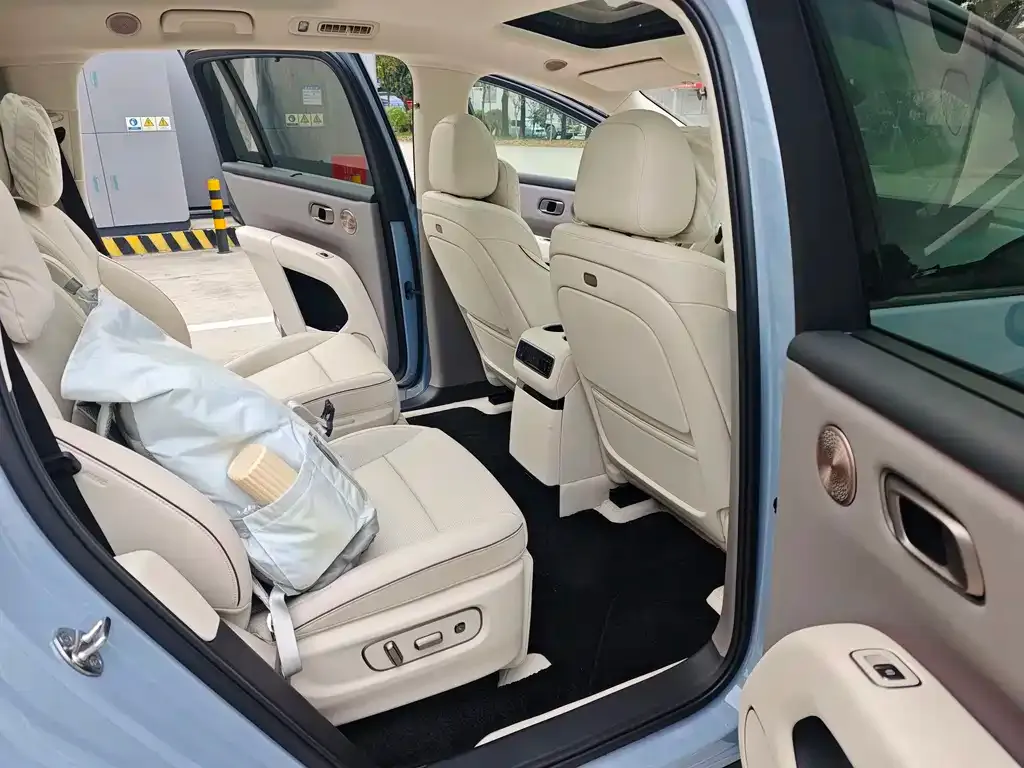 Li Auto i8 2025 из CN, фото 8