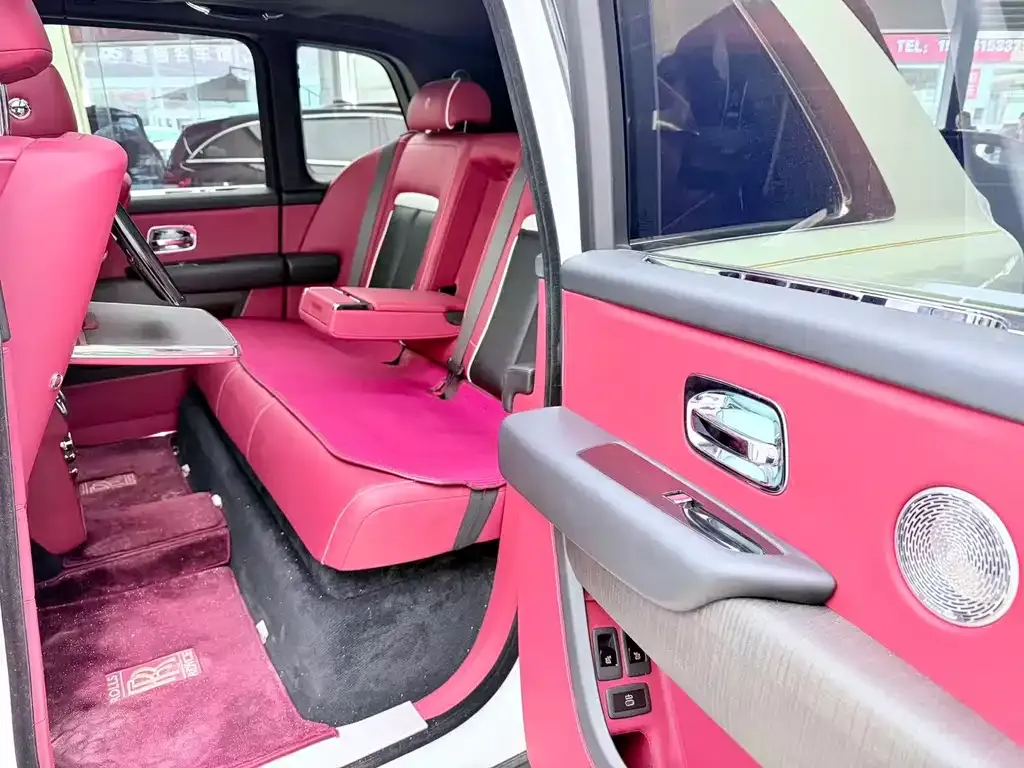 Rolls-Royce Cullinan 2022 из CN, фото 9