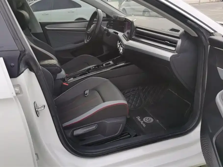 Volkswagen Lamando 2022 из CN, фото 8
