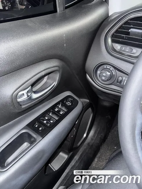 Jeep Renegade 2021 из KR, фото 7