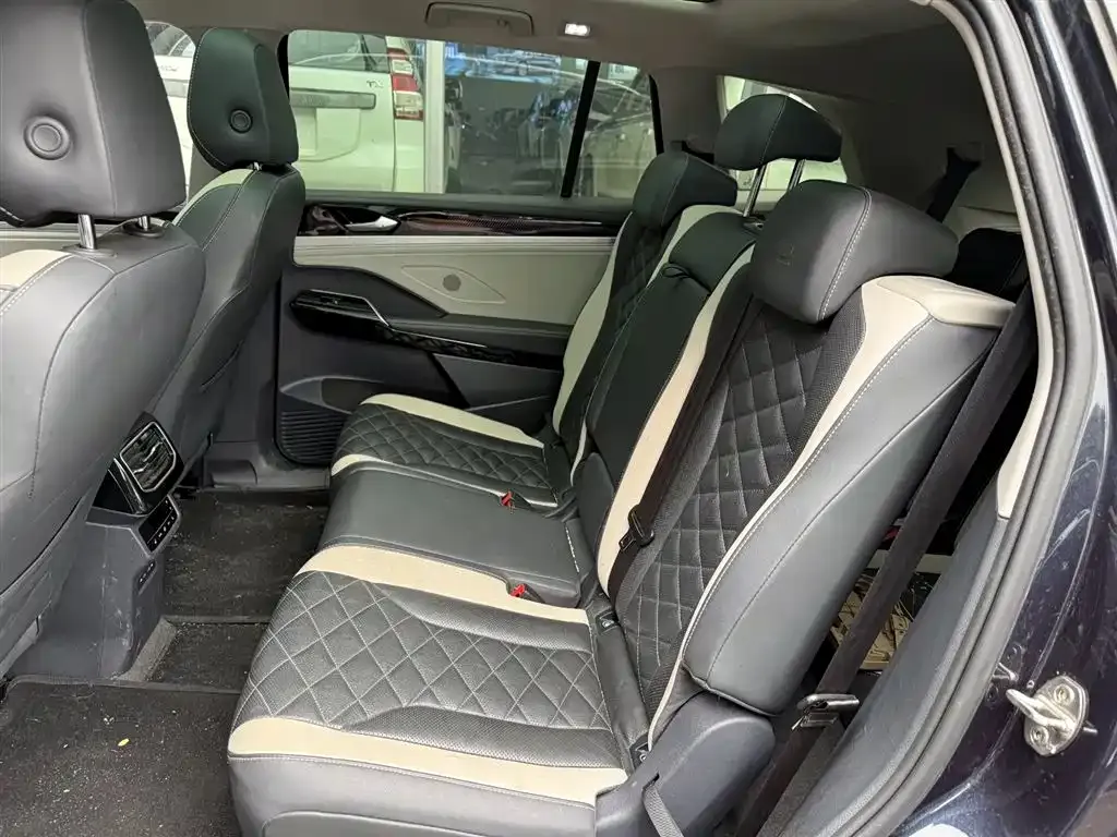 Volkswagen ID.6 Crozz 2023 из CN, фото 10