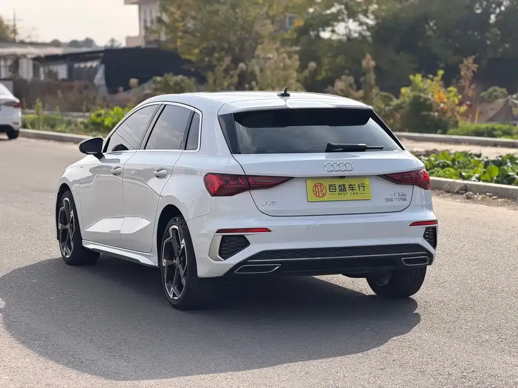 Audi A3 2023 из CN, фото 6