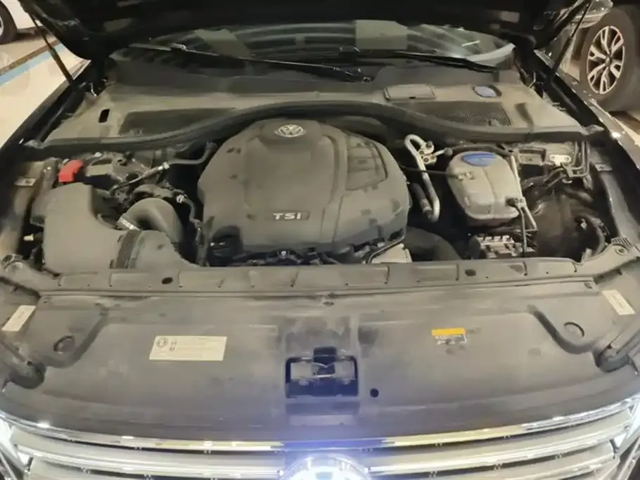 Volkswagen Phideon 2023 из CN, фото 10