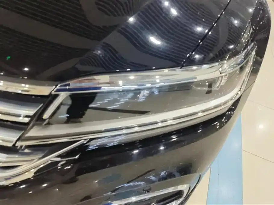 Volkswagen Phideon 2023 из CN, фото 5