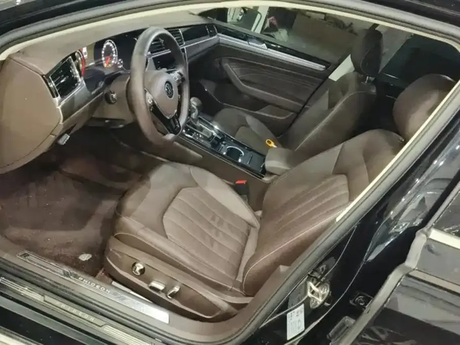 Volkswagen Phideon 2023 из CN, фото 9