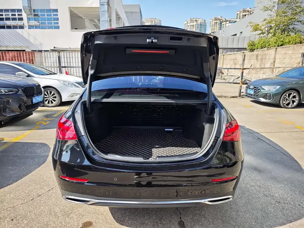 Mercedes-Benz C-Class 2023 из CN, фото 7
