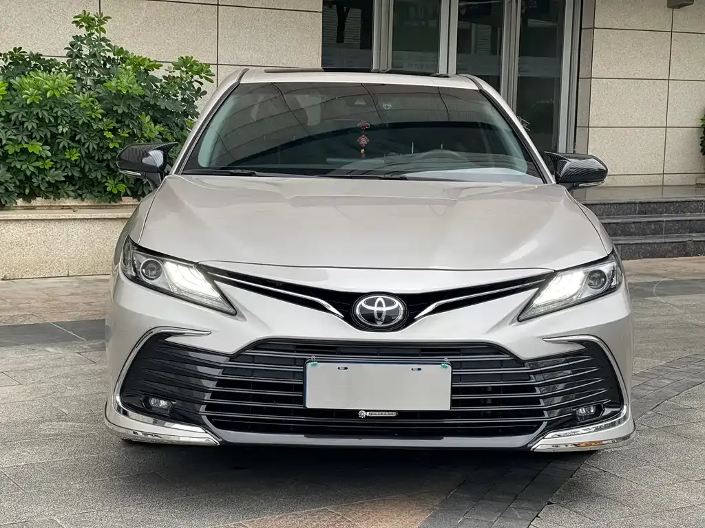 Toyota Camry 2022 из CN, фото 3