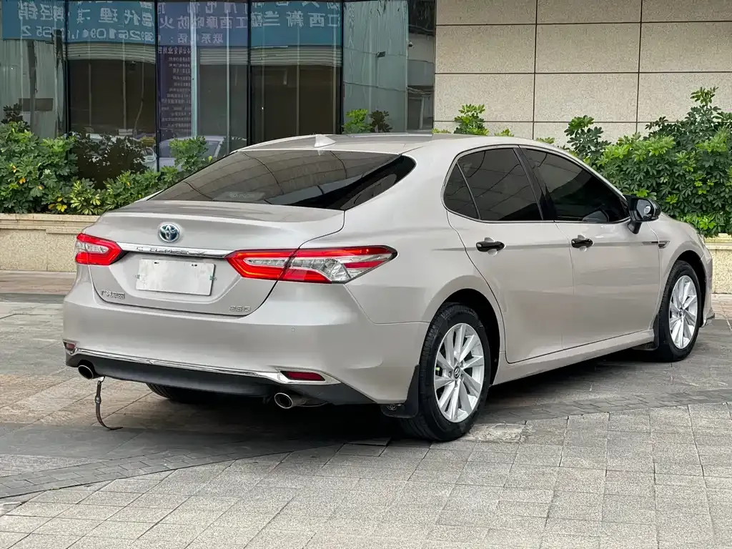 Toyota Camry 2022 из CN, фото 6