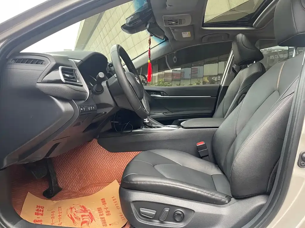 Toyota Camry 2022 из CN, фото 8