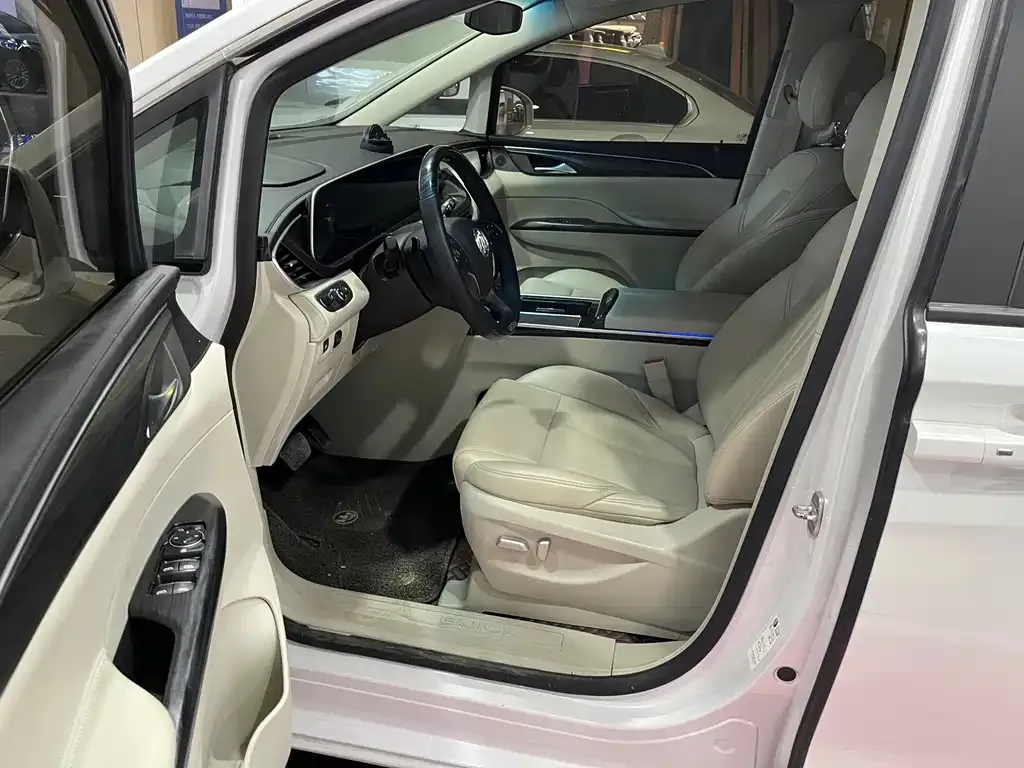 Buick GL8 2021 из CN, фото 5