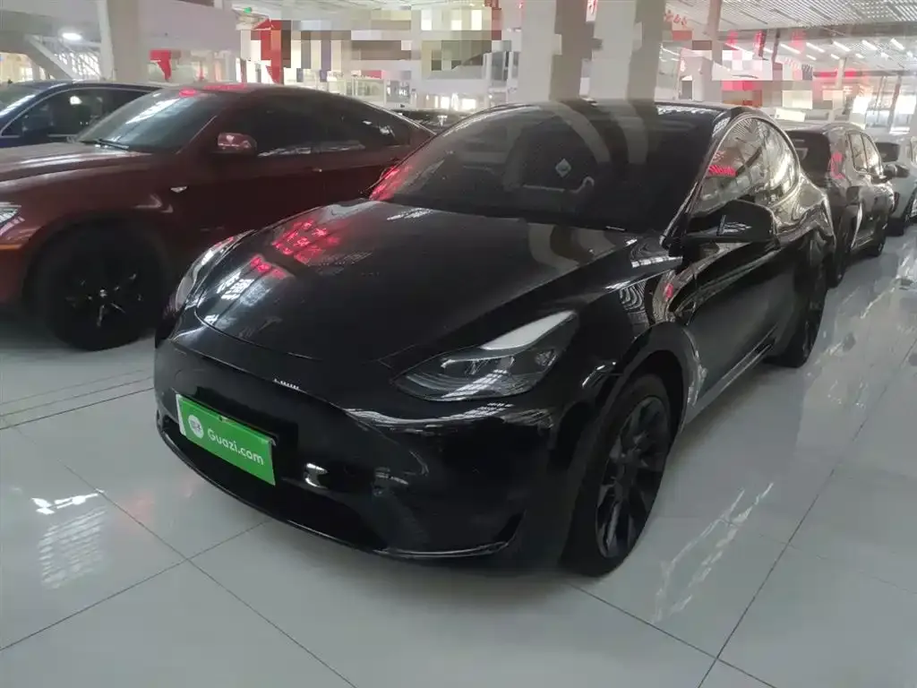 Tesla Model Y 2023 из CN, фото 2